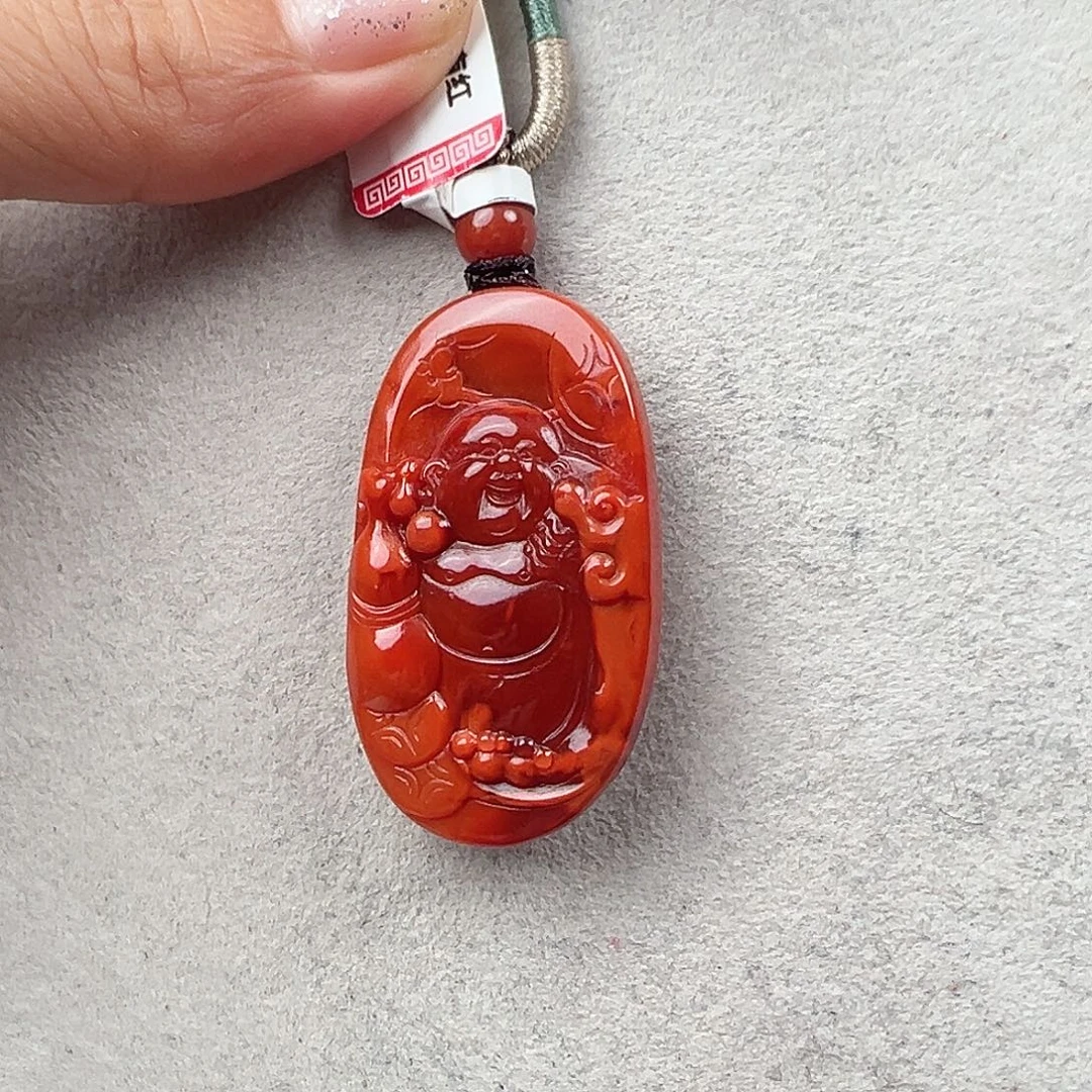 南红玛瑙吊坠未镶嵌