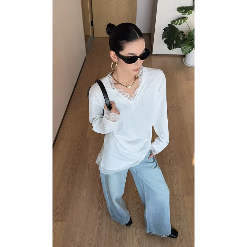 【心机叠穿】秋冬磨毛百搭宽松气质蕾丝拼接白色打底衫