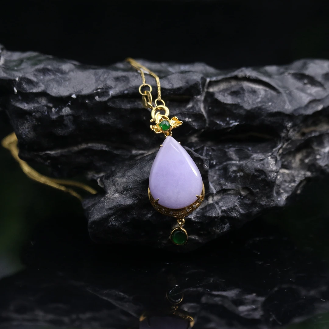 15天然缅甸翡翠A货18k项链/201480/上海嘉禾拍卖