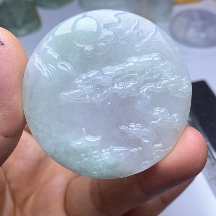 翡翠未镶嵌颈饰翡翠