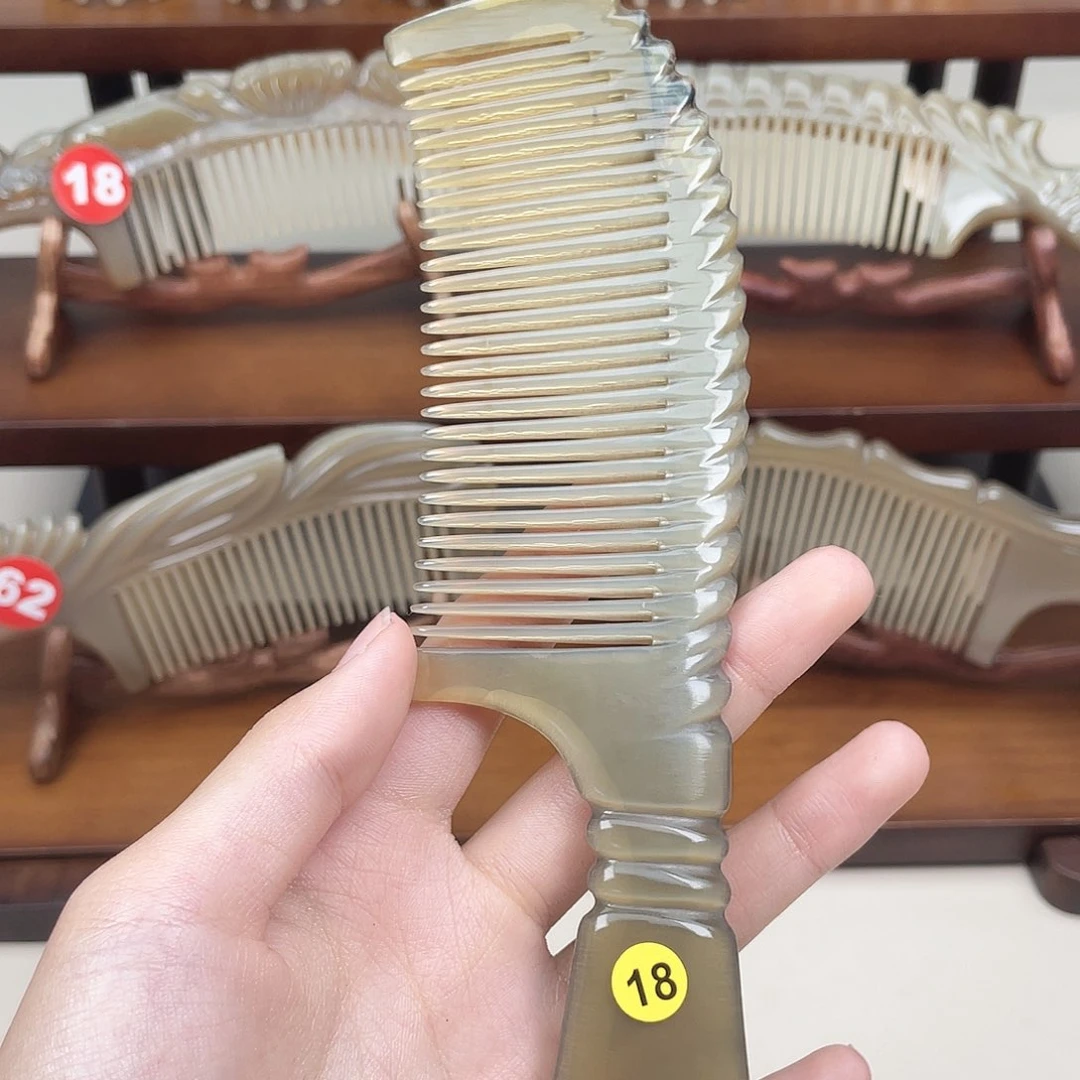 纯手工制作的牛角梳18