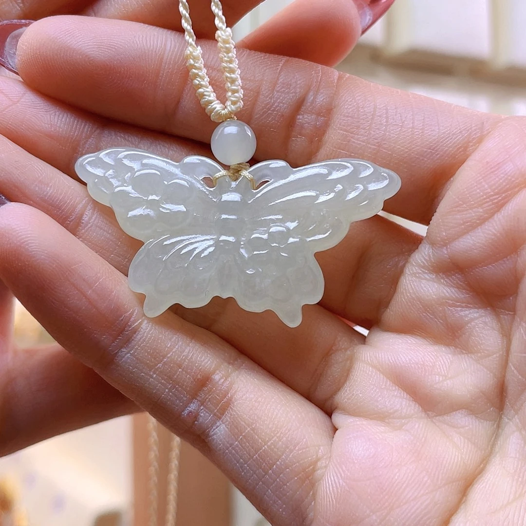 和田玉吊坠(赠链)未镶嵌孤**易