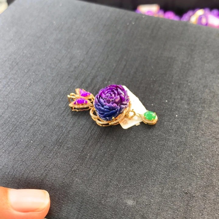 未镶嵌苏纪石（舒俱来）手镯