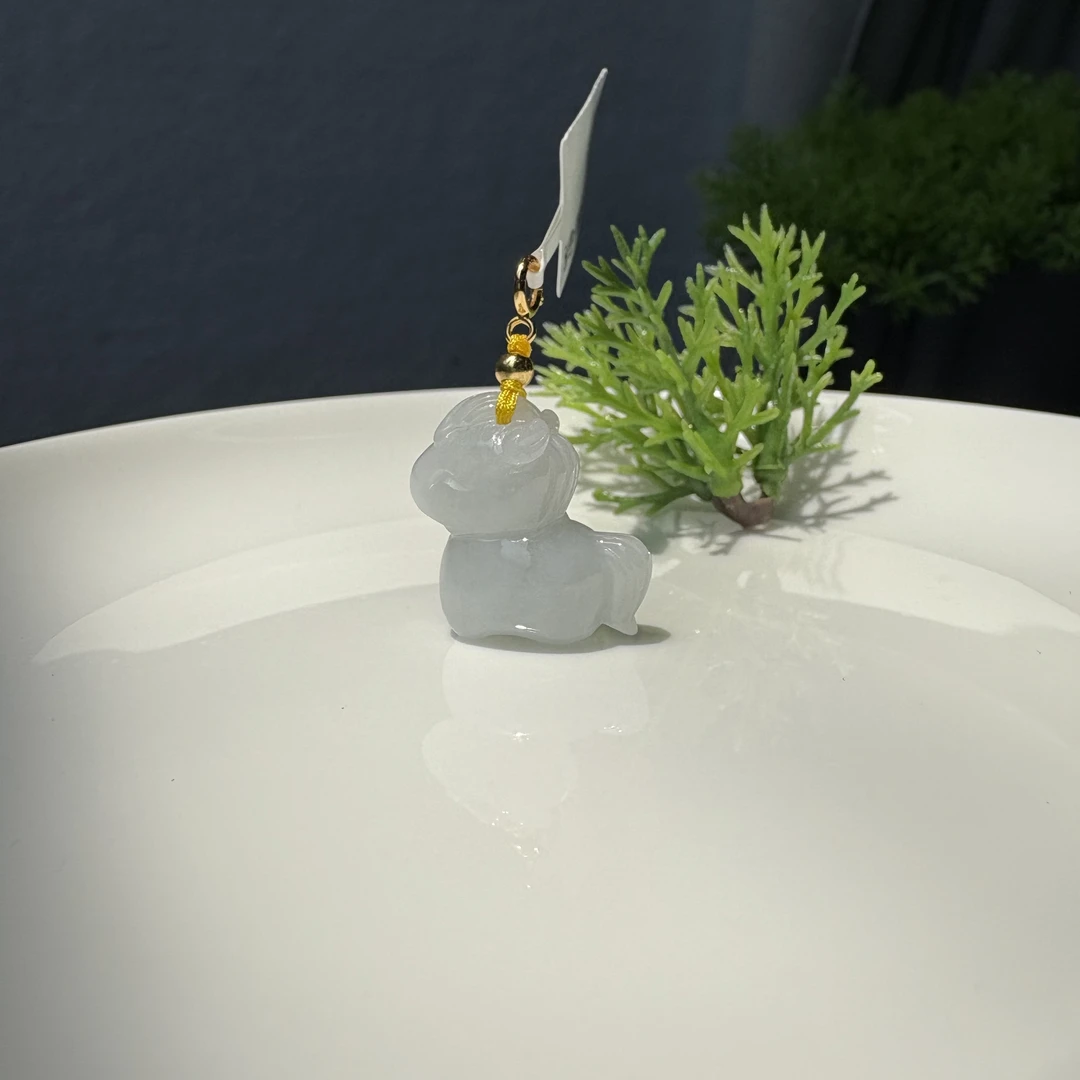 天然翡翠小马吊坠