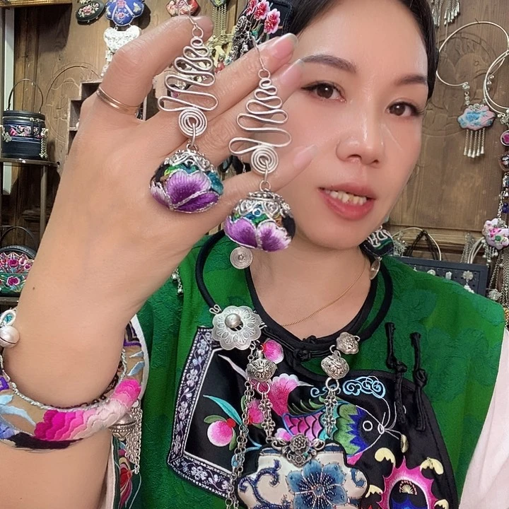 耳环是真的好看啊