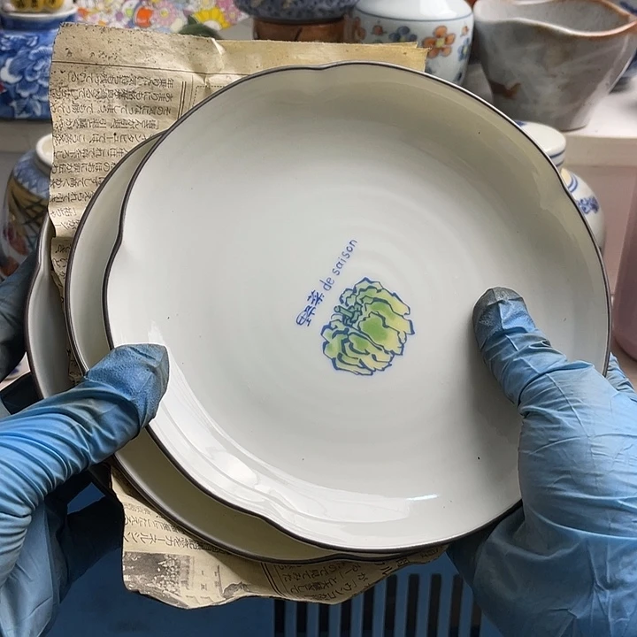 瓷片画**梨哈哈哈我也是很喜欢这个节目