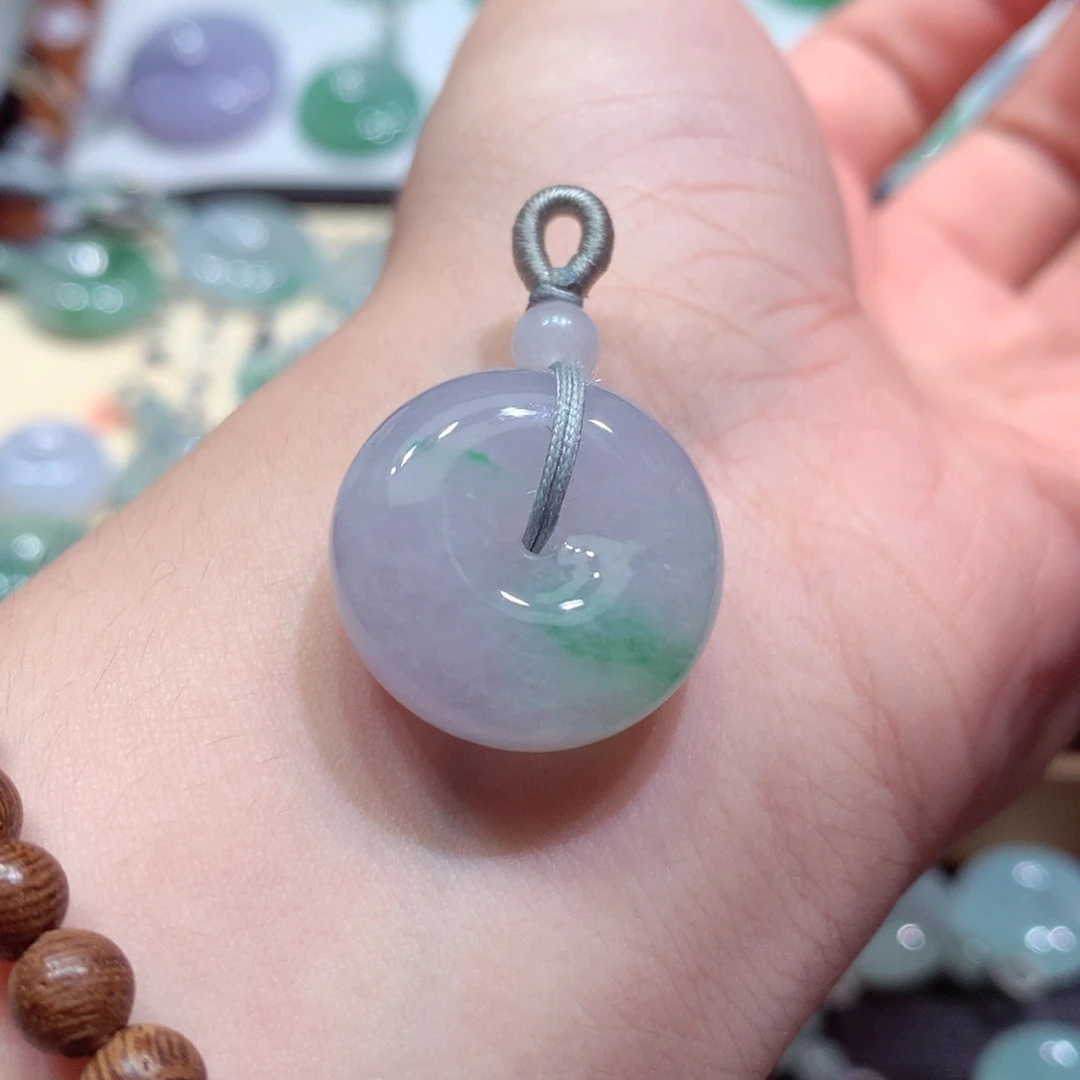 翡翠未镶嵌颈饰阮****版