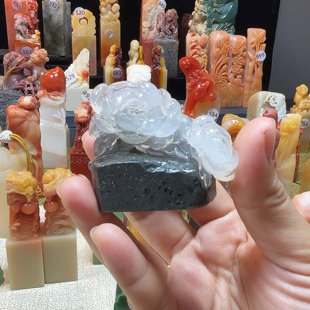 印石寿山石牡丹花