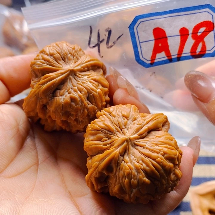 把件文玩核桃闷墩