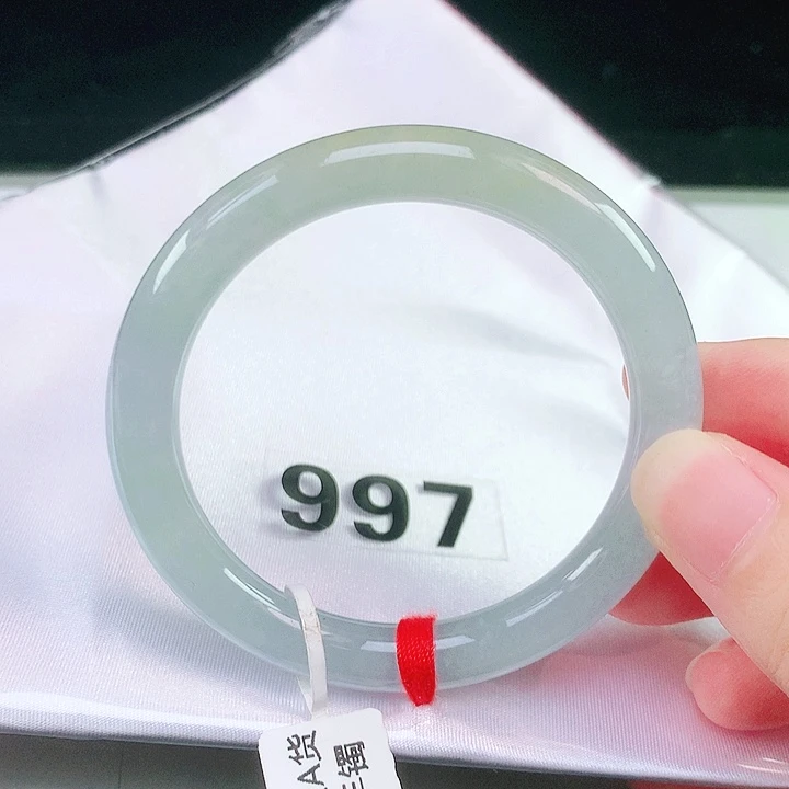 翡翠未镶嵌手镯53