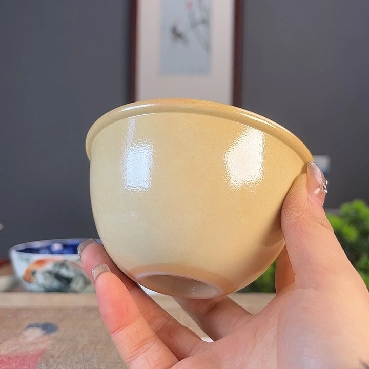 摆件景德镇陶瓷茶杯里