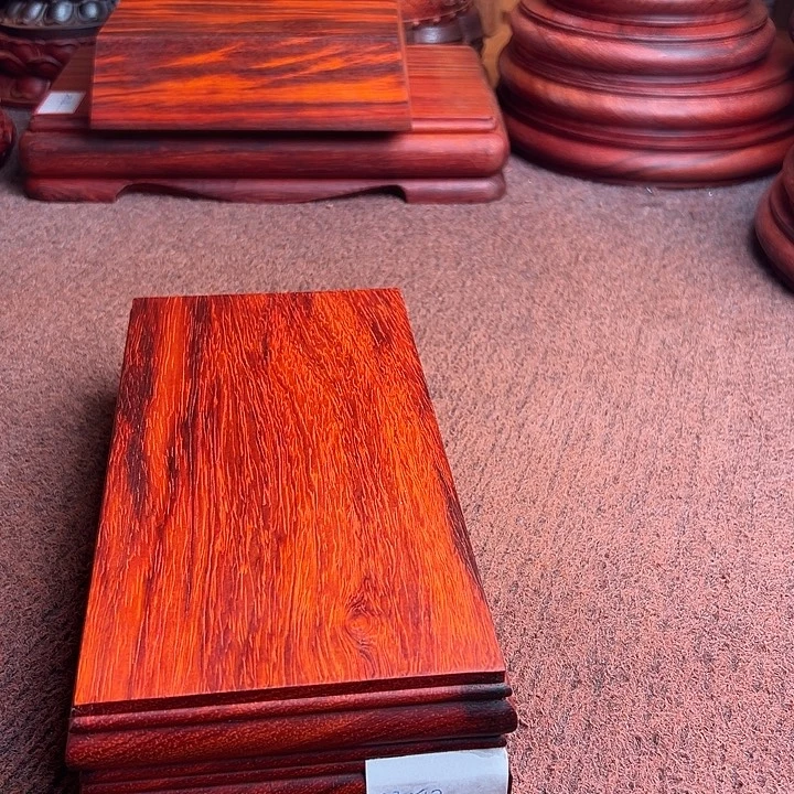 别***恙非洲紫檀（红花梨）