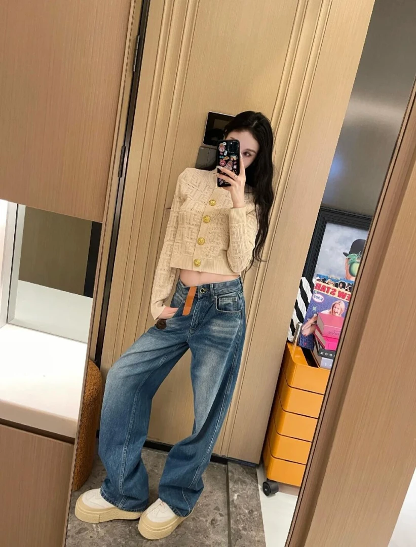 2025春季新款马户家皮标直筒牛仔裤K5060