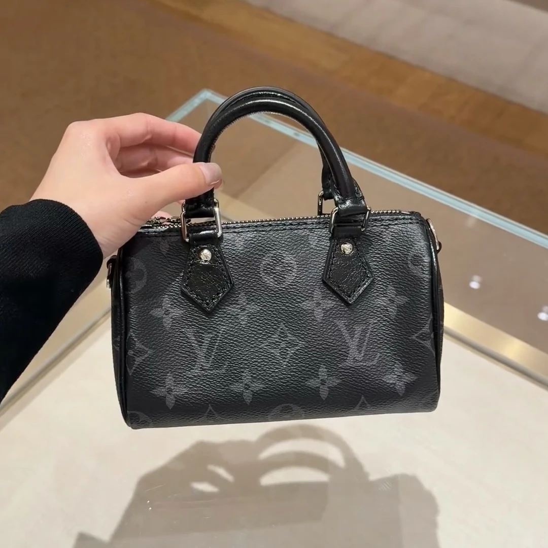 未使用 LouisVuitton/路易威登 nano speedy 黑武士 单肩包
