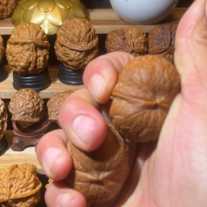 吊坠文玩核桃滇西44