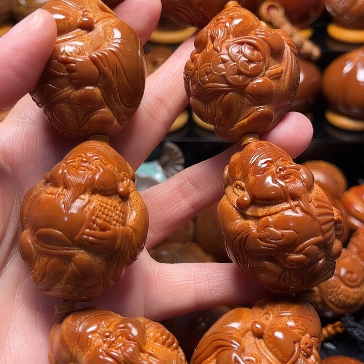 橄榄核手串/手链龍*财神一条