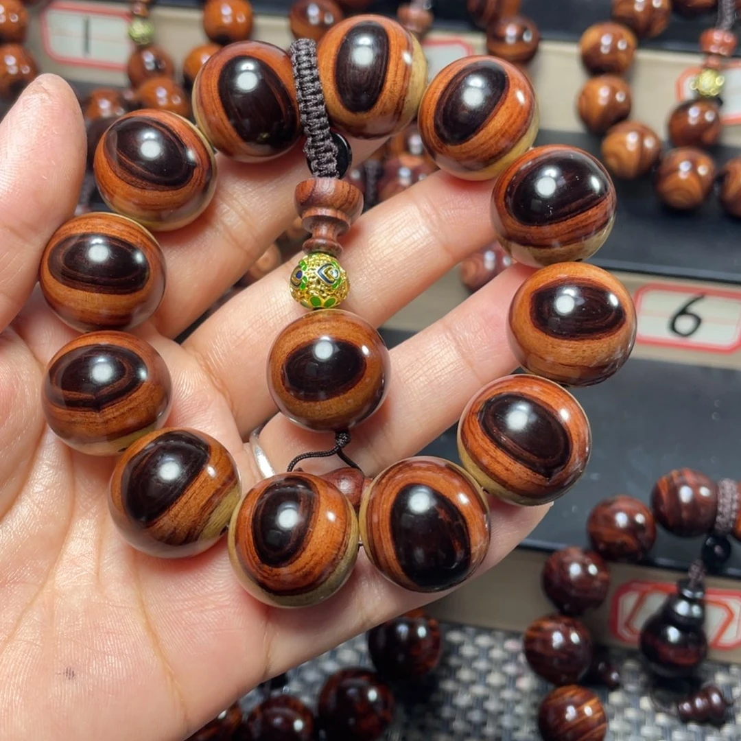 凯***旋花梨木类2.0的丹凤眼