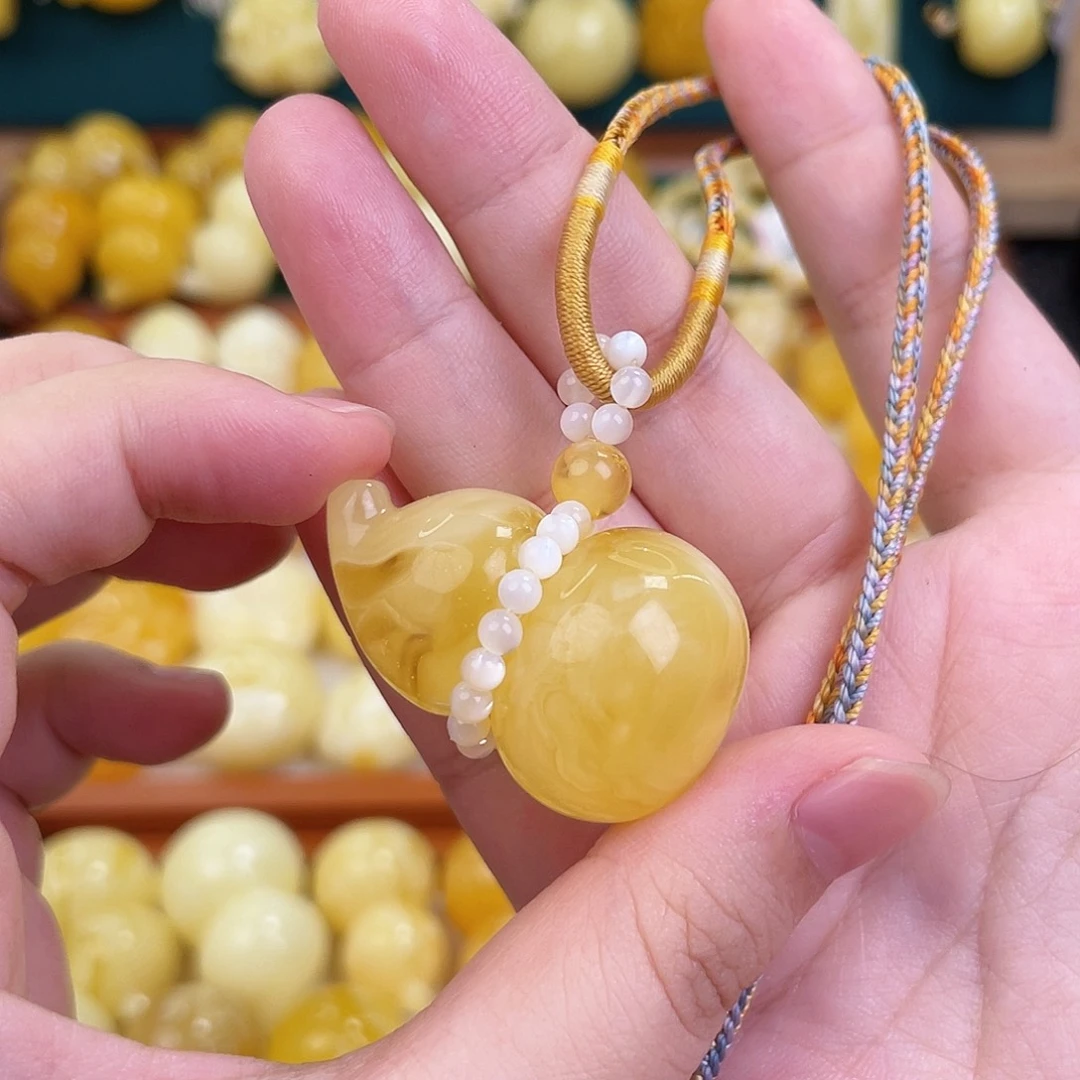 蜜蜡未镶嵌毛衣链蜜蜡