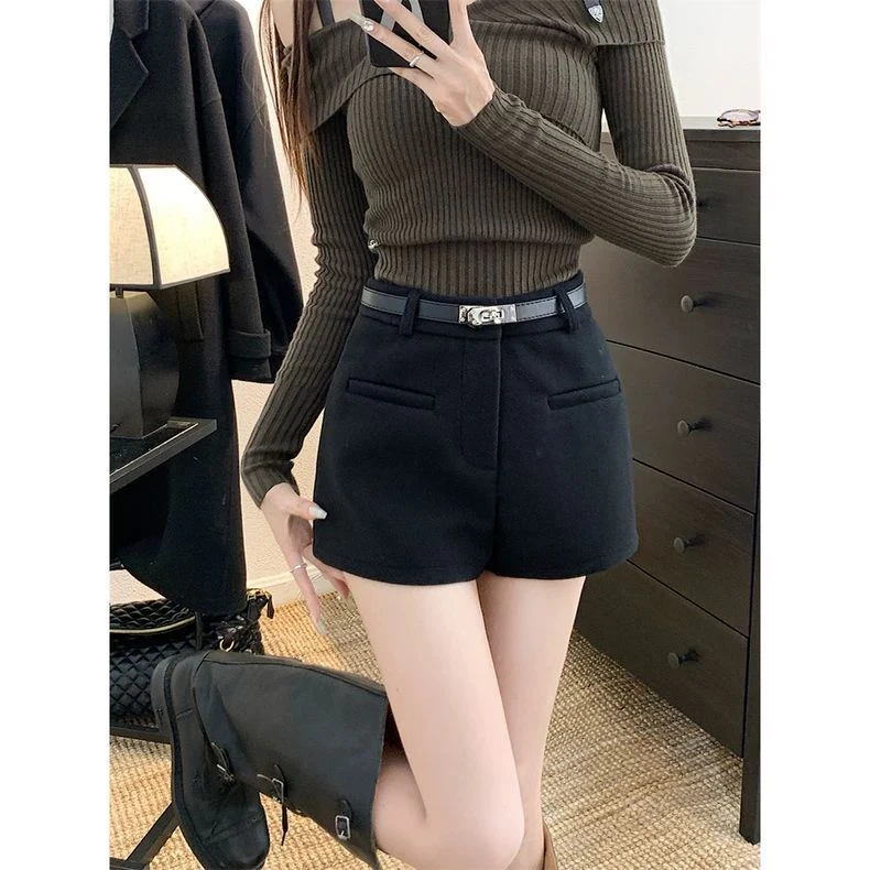 辣妹风显瘦毛呢休闲短裤女装2025秋冬季高腰A字阔腿呢子外穿靴裤
