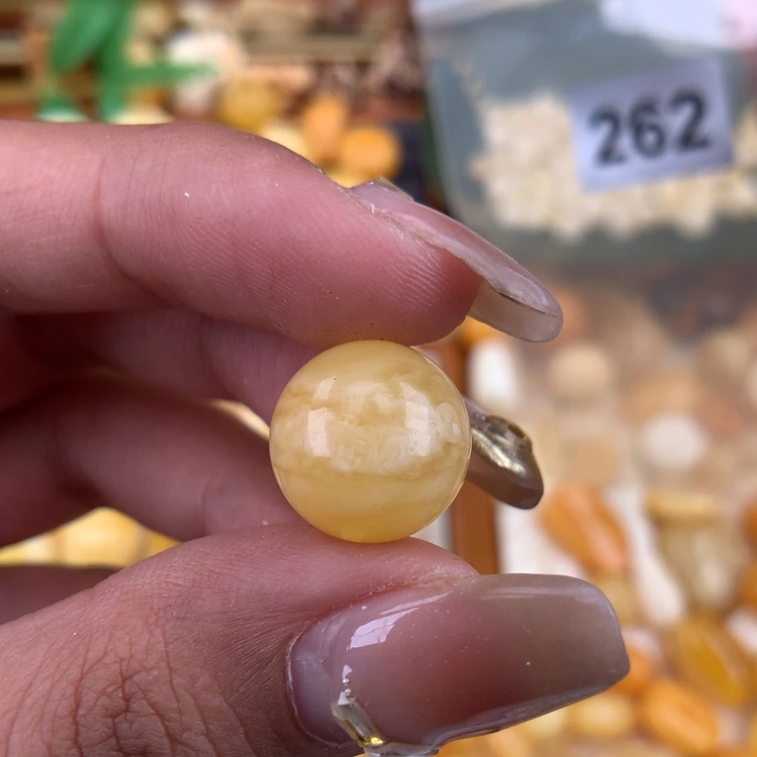 琥珀珠宝奇石未镶嵌13.5