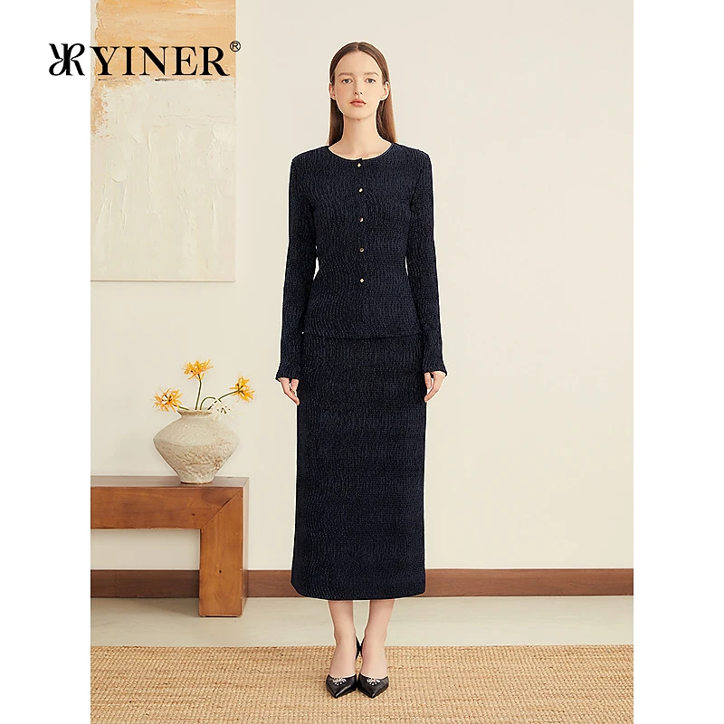 YINER音儿专选2025秋季新款法式手工褶艺收腰圆领丝绒衬衫上衣