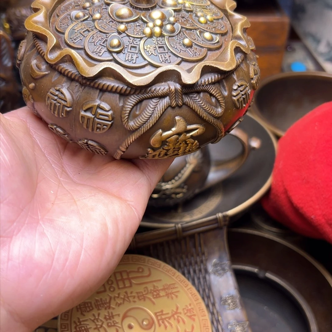 精美铜器点击下单