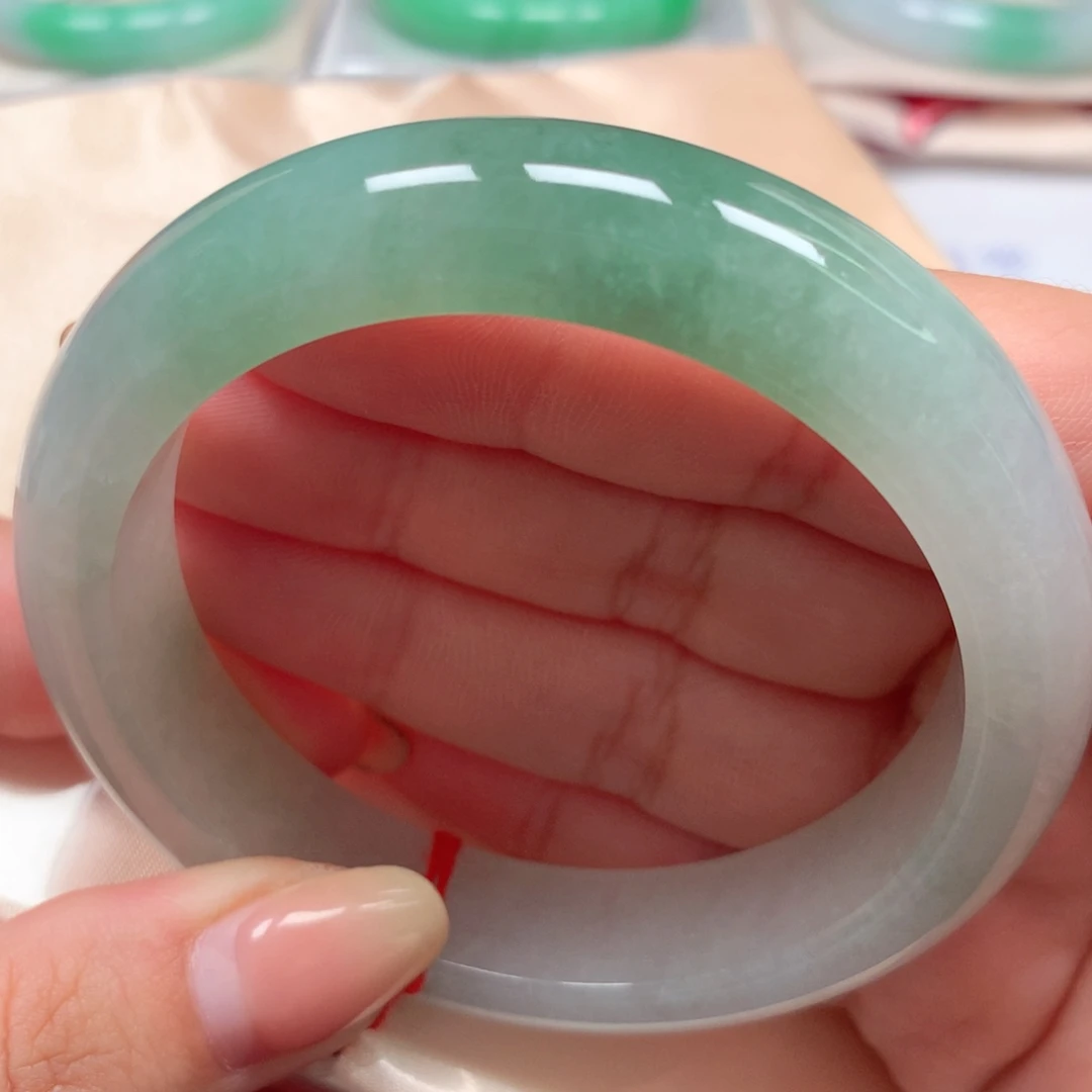 翡翠未镶嵌手镯4宽版冰绿