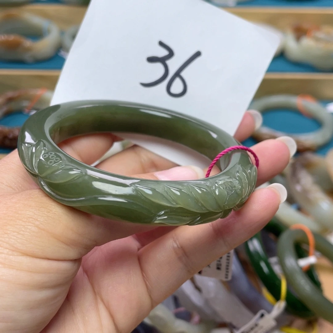 未镶嵌手镯和田玉圈口58