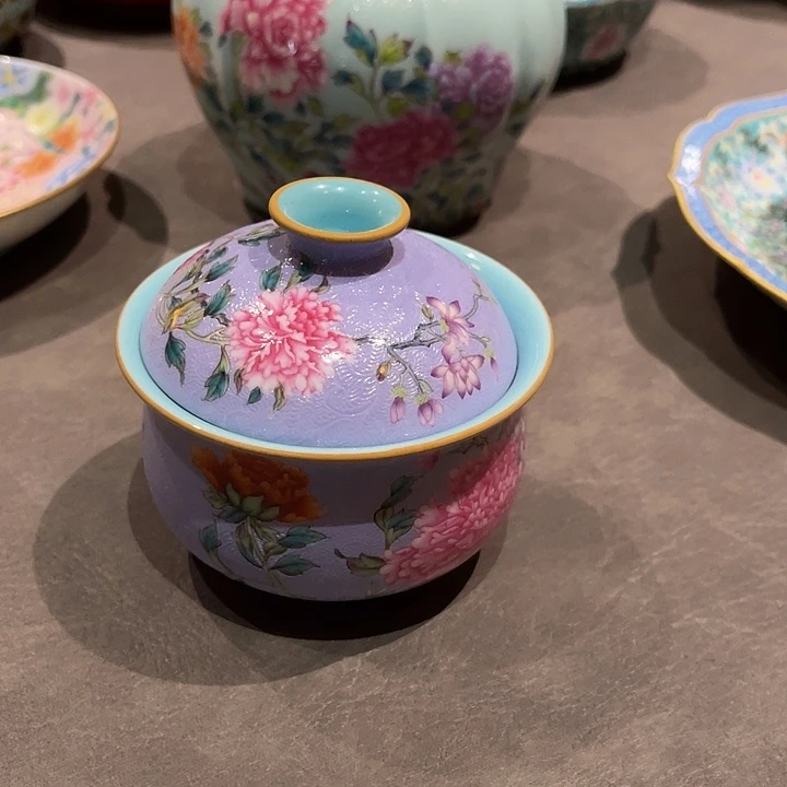 小***子精品陶瓷传世收藏