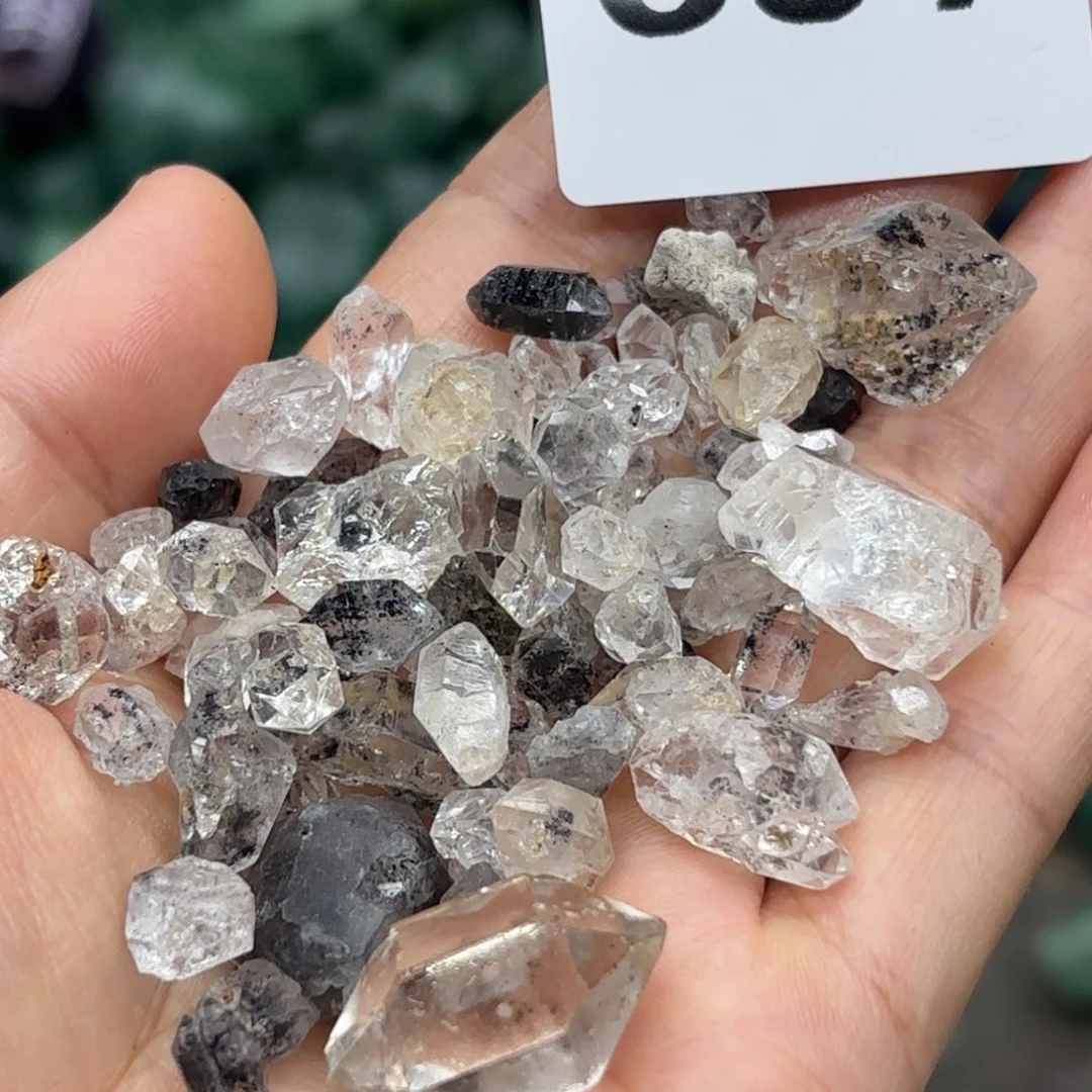 未镶嵌水晶大型摆件（非配饰）