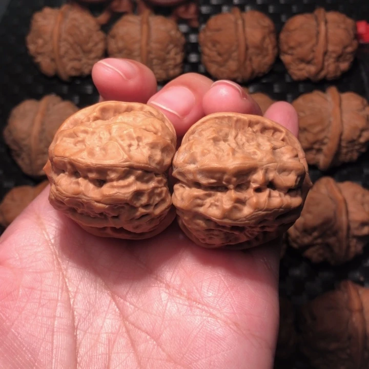 把件文玩核桃四开36