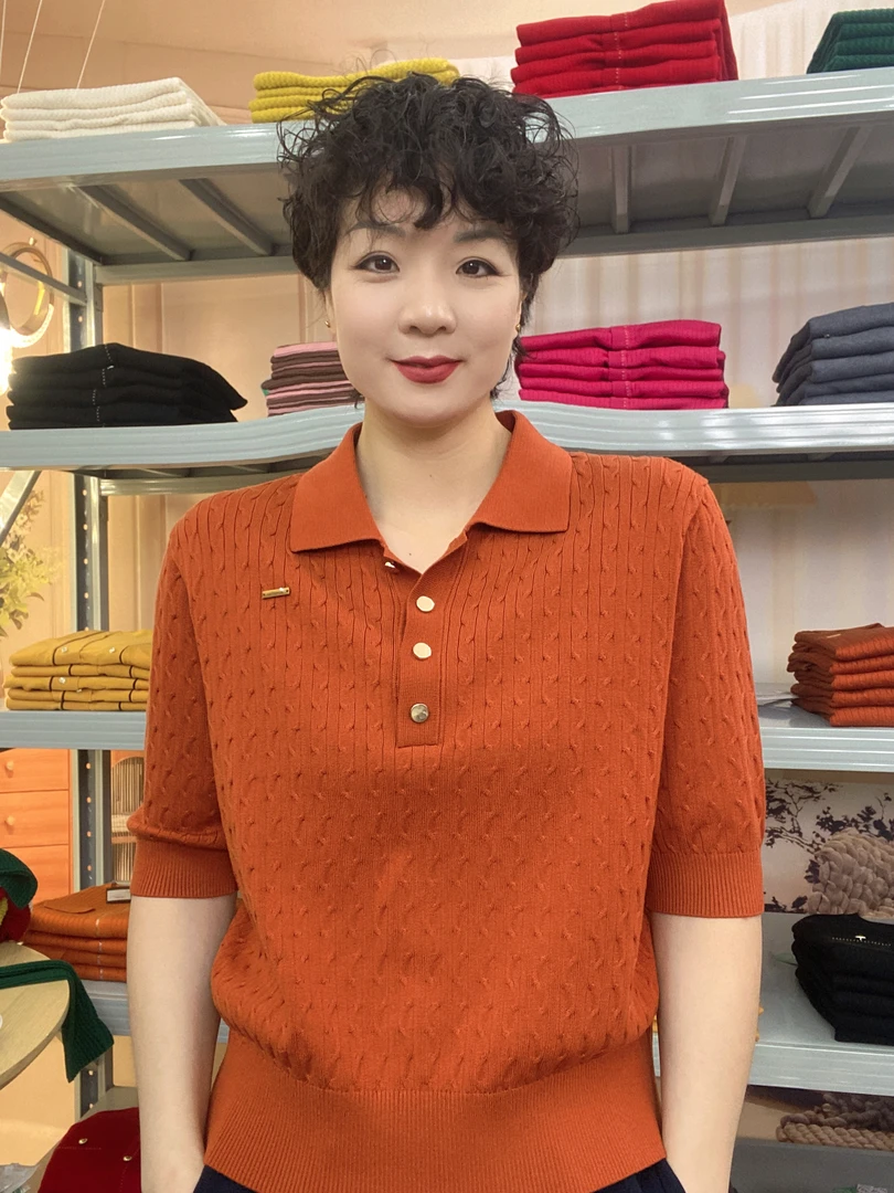 100%莱赛尔纤维翻领重工提花中袖时尚百搭显瘦针织衫5303