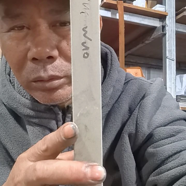 春***仔砂岩石320日放漏价