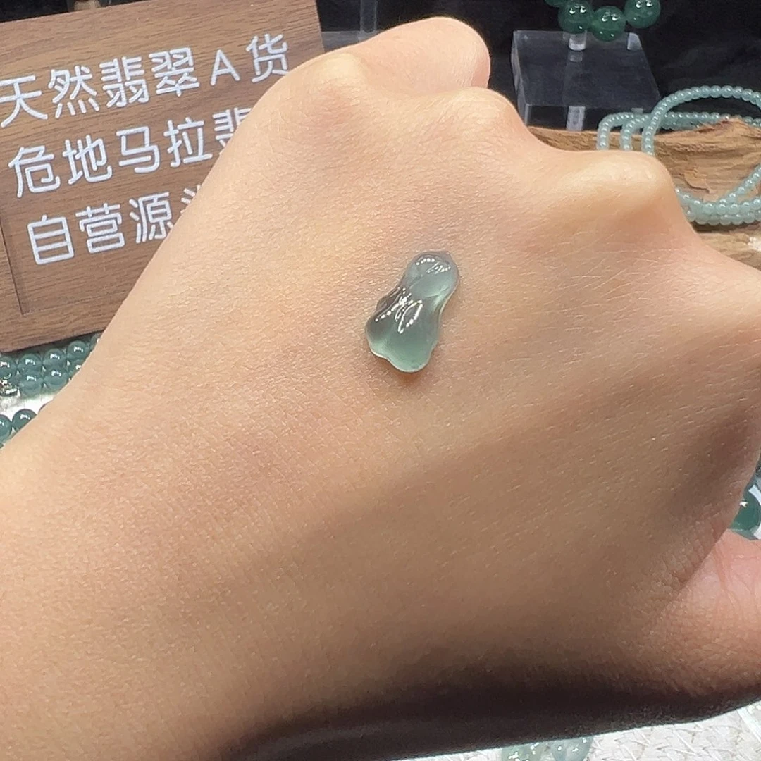 翡翠未镶嵌手链翡翠