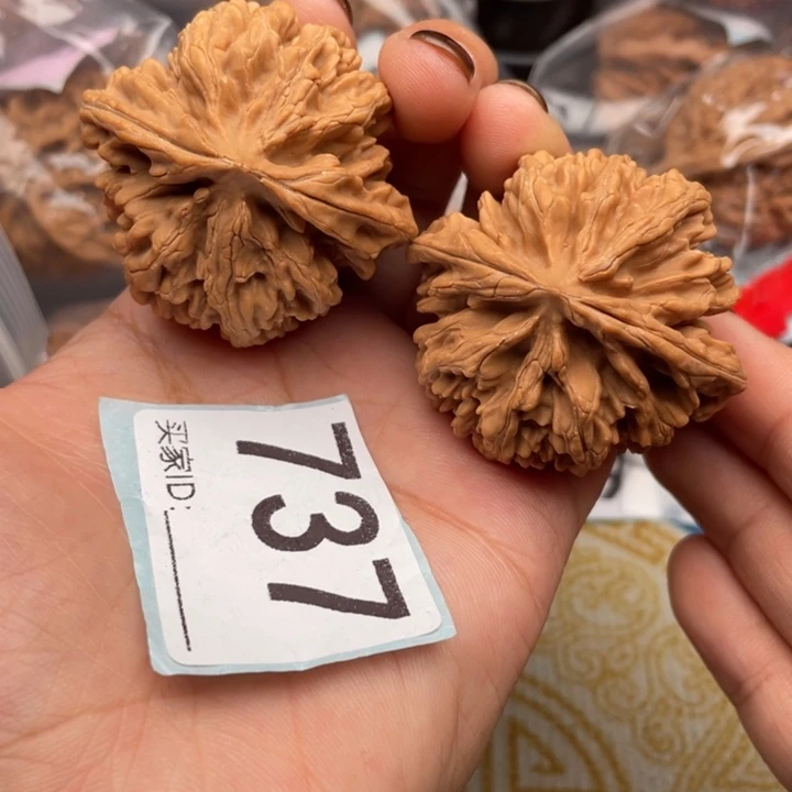 文玩核桃把件核桃