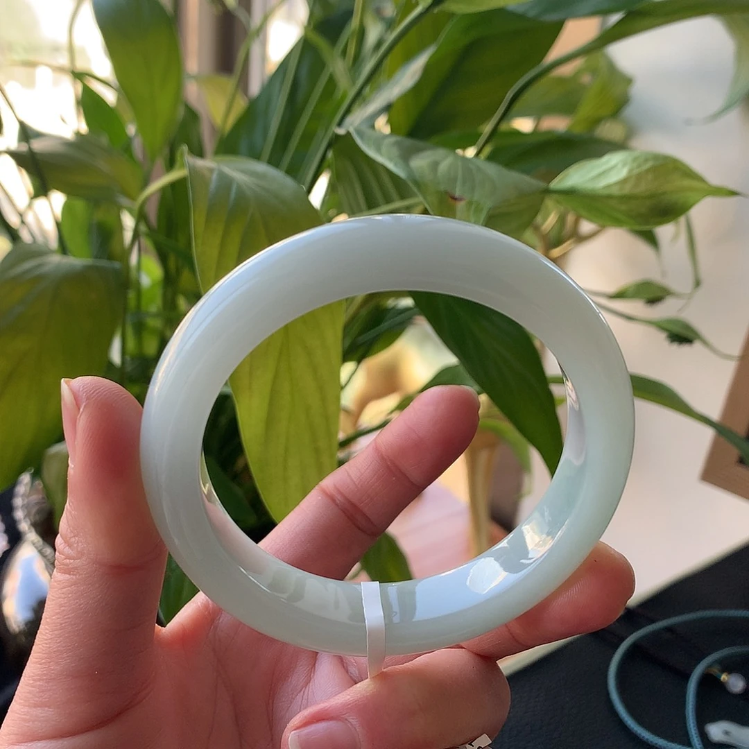 翡翠未镶嵌手镯天然翡翠手镯