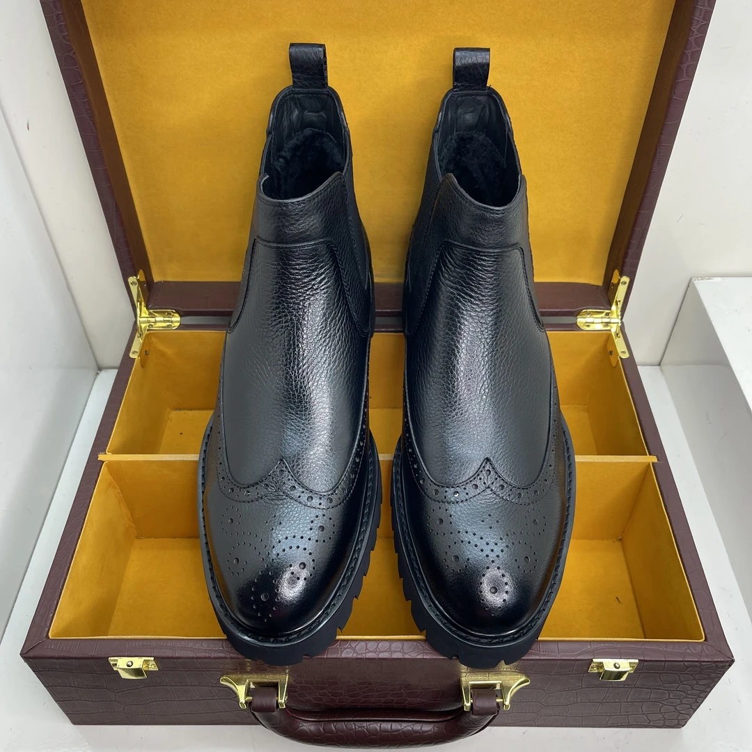 黑色英伦风切尔西靴 男士真皮厚底休闲短靴 布洛克雕花切尔西靴