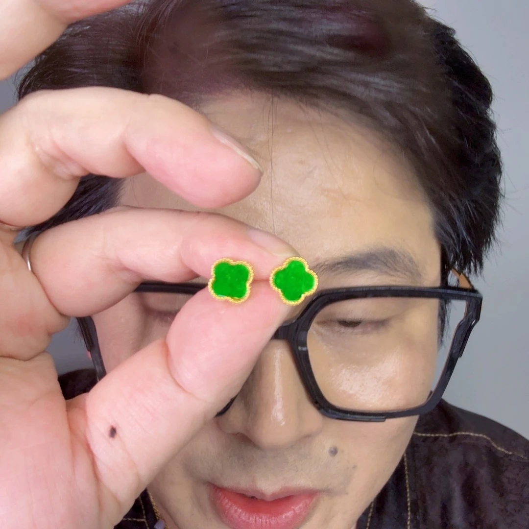 颈饰未镶嵌翡翠一对