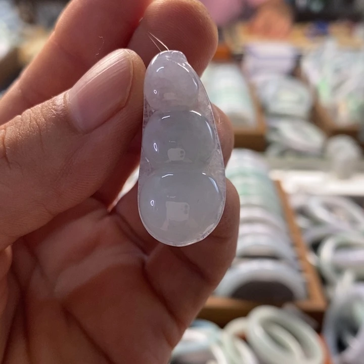 翡翠未镶嵌吊坠(不含链)翡翠挂件吊坠