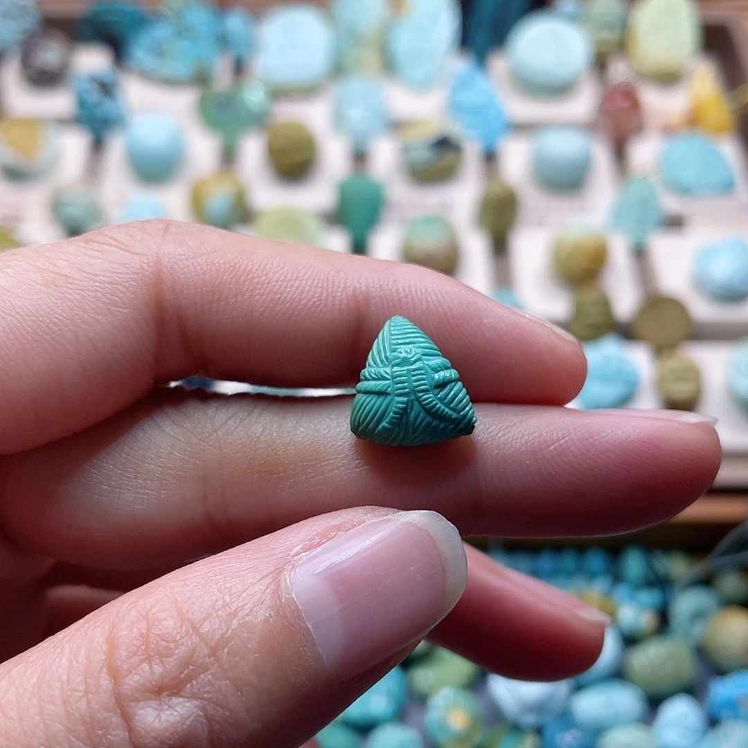 绿松石未镶嵌配饰