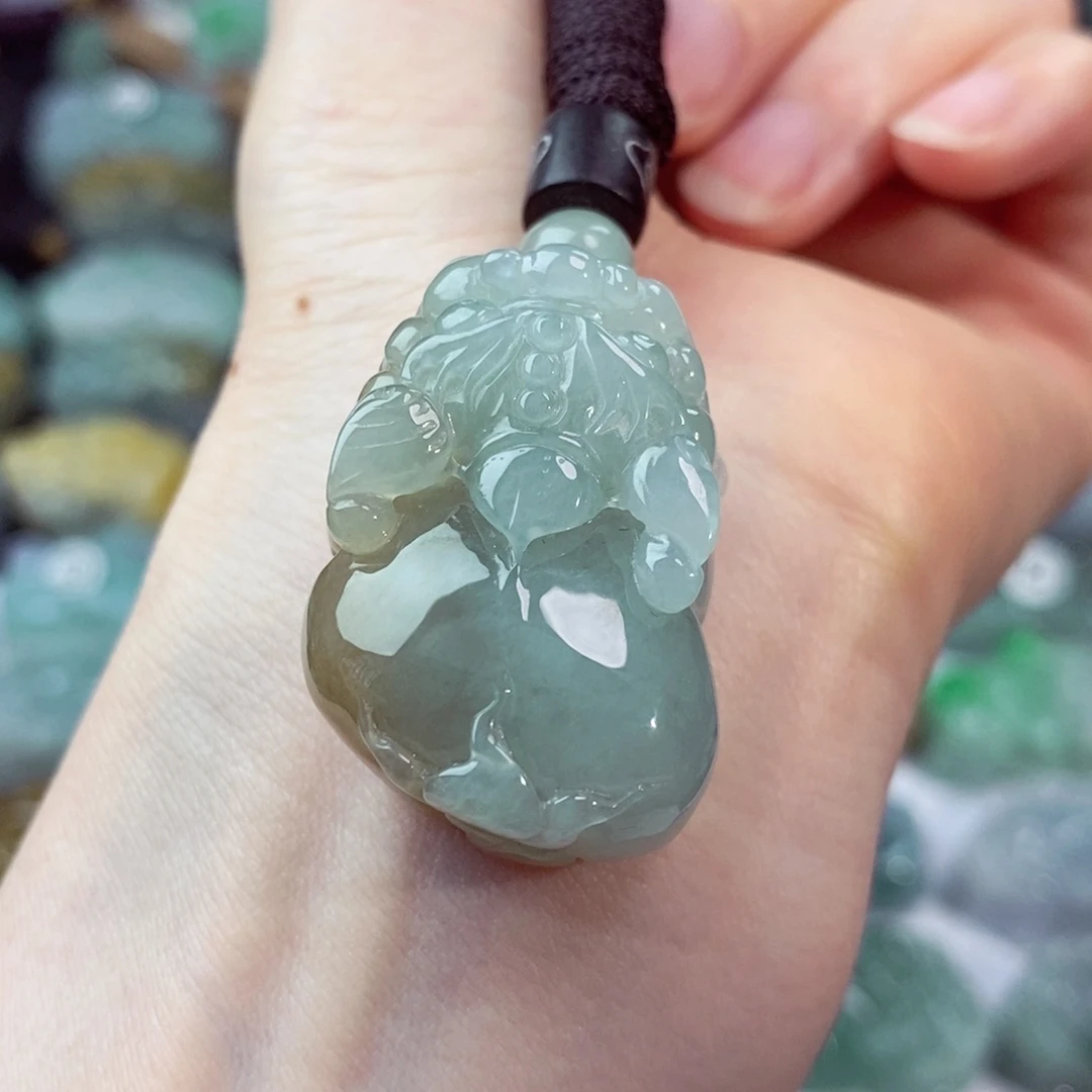 翡翠未镶嵌颈饰天然