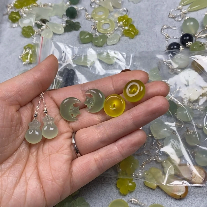 【闪购商品】蛇纹石玉挂件耳饰耳环项链未镶嵌玉*