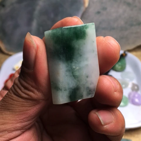 翡翠散珠天然翡翠