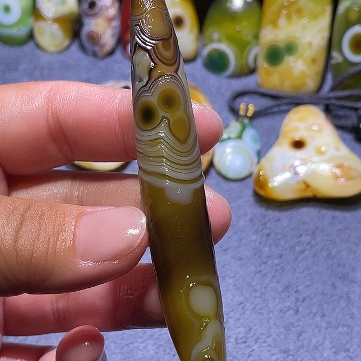 未镶嵌玛瑙/玉髓珠宝奇石