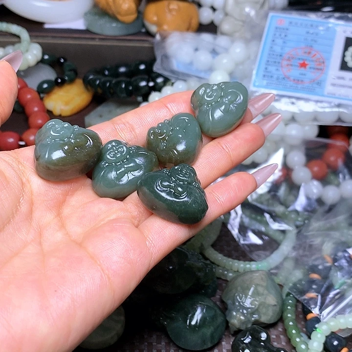 【闪购商品】和田玉未镶嵌颈饰?**涯