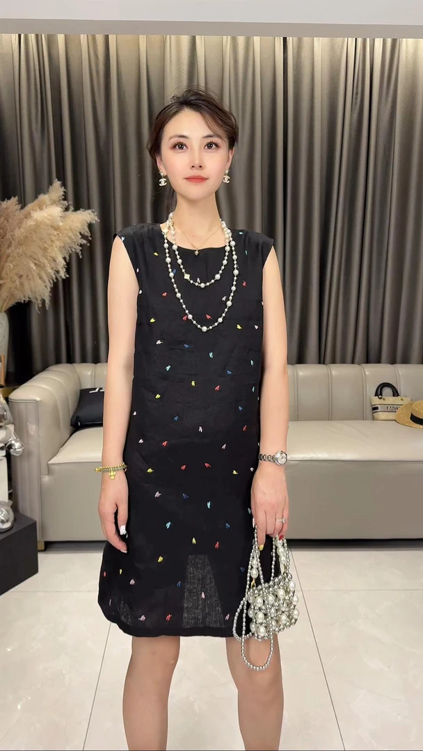 圆领刺绣夏季A字裙名媛风连衣裙宽松女装百搭100亚麻显瘦气质