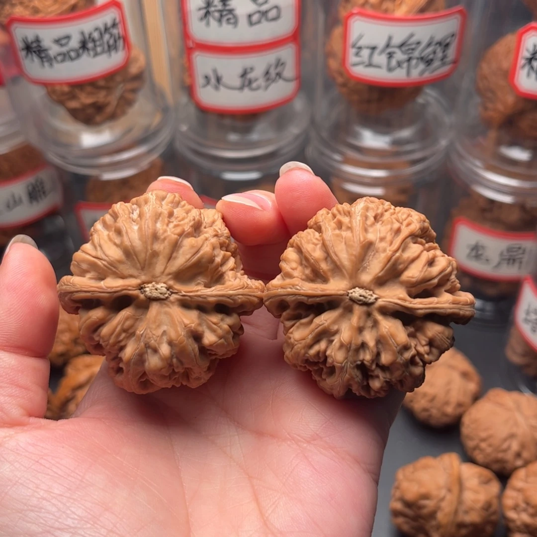 火***晶文玩核桃把件46全品球筋