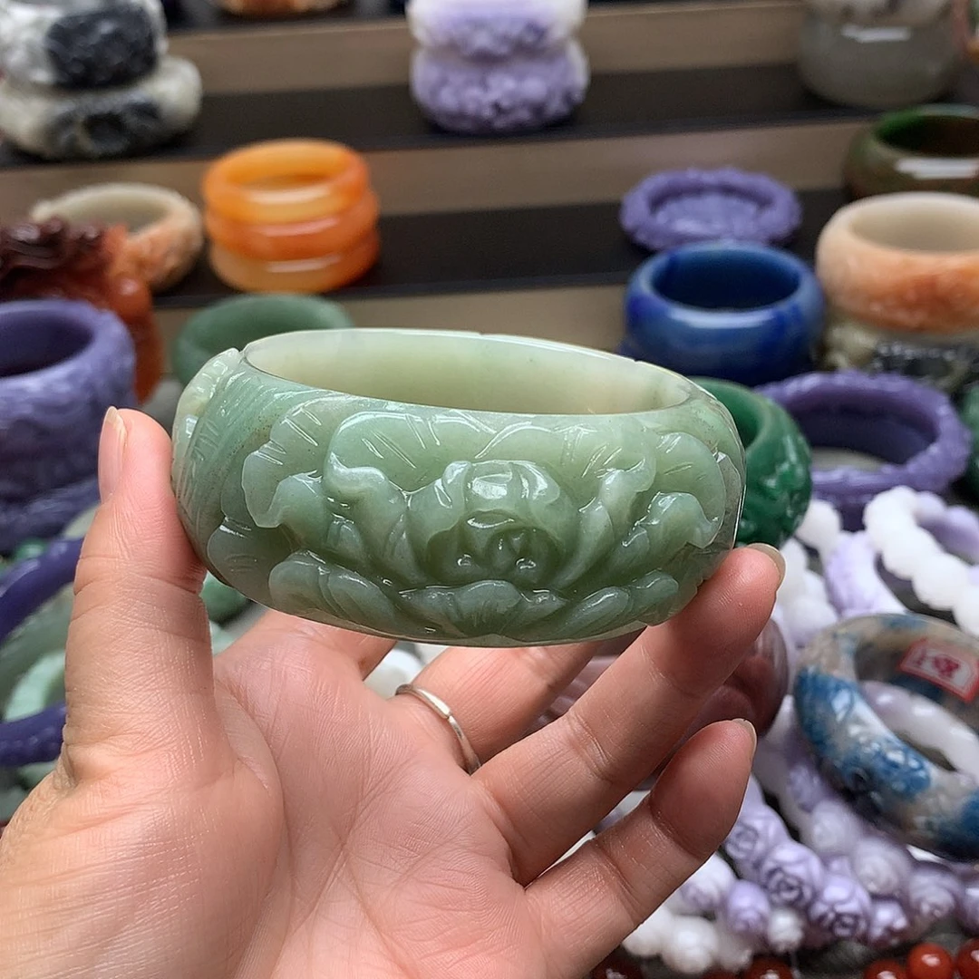 毛衣链未镶嵌石英质玉