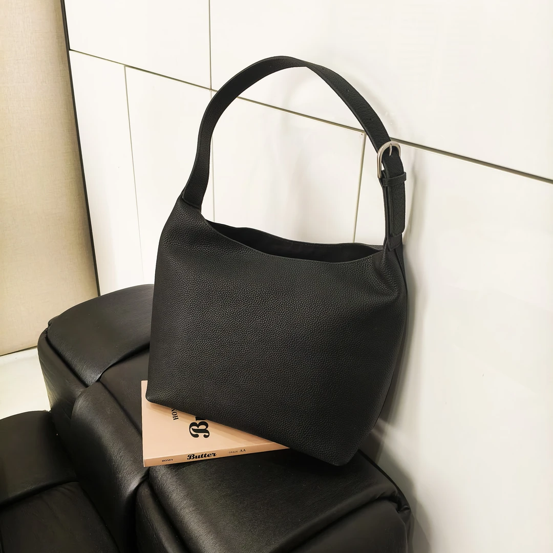 复古简约头层牛皮女2025新款手提菜篮子水桶包通勤大容量斜挎包包