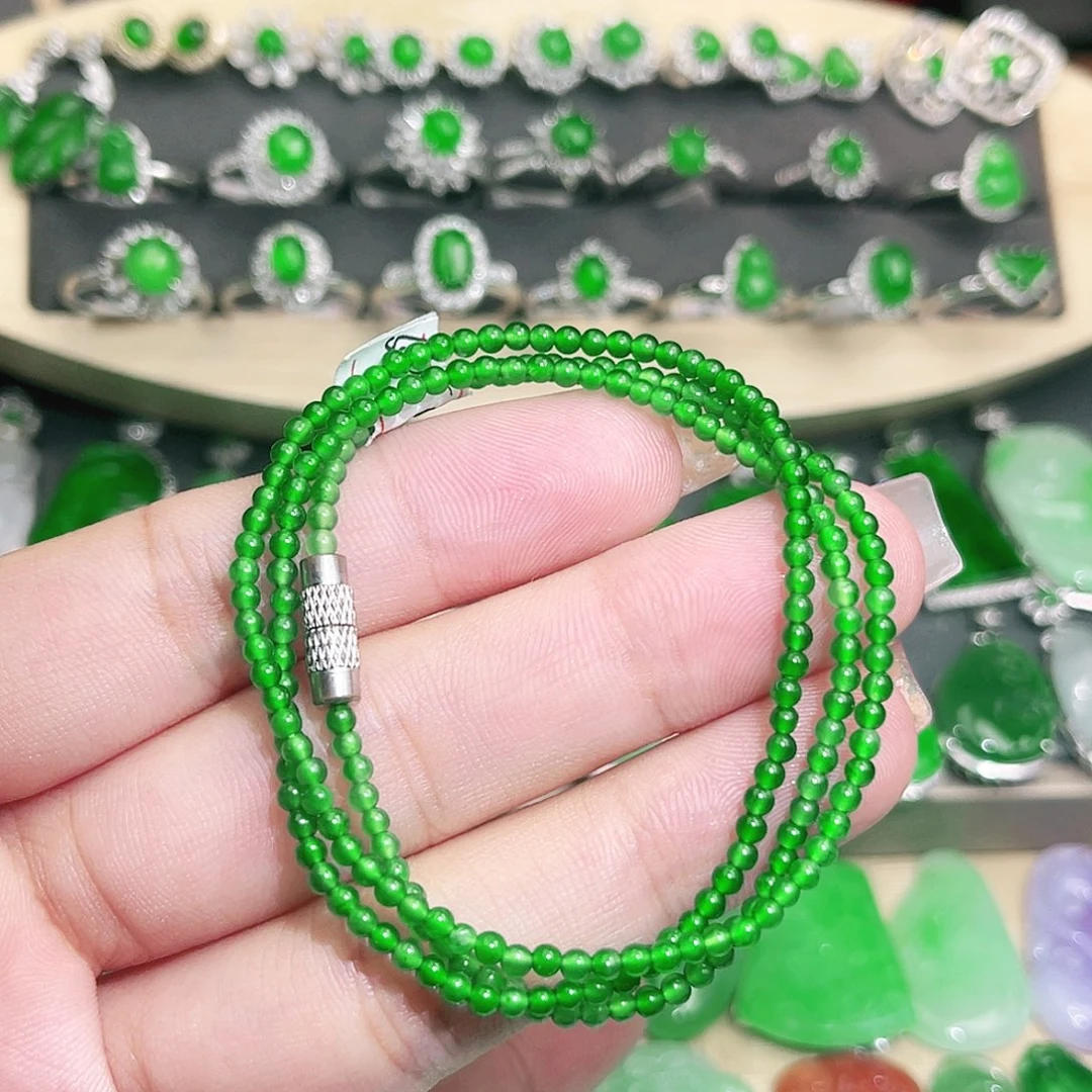 张***呀翡翠未镶嵌挂件裸石